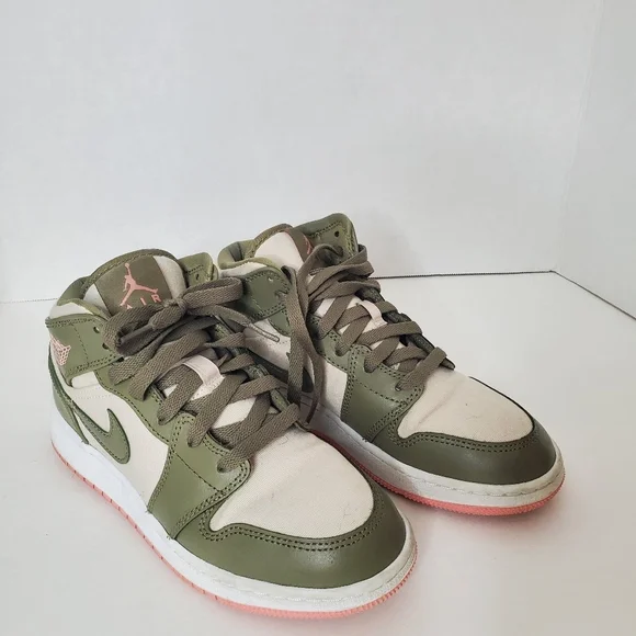 Jordan Olive Green Sneakers - Picture 3 of 6